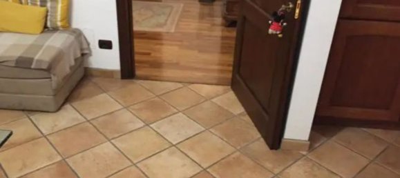 Дом с 6 комнатами в Саннадзаро де Бургонди, Италия № 193997 20