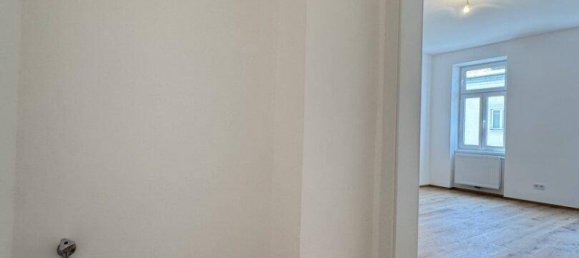 3 rooms Apartment in Rudolfsheim-Funfhaus, Austria No. 172951 4