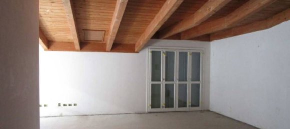 Пентхаус с 1 спальней в Безана ин Брианца, Италия № 373805 4