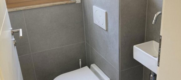 4غرفة شقة في Baden-Wurttemberg, Germany رقم 9148 4