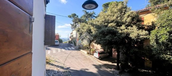 3 rooms House in Roncofreddo, Italy No. 137763 35