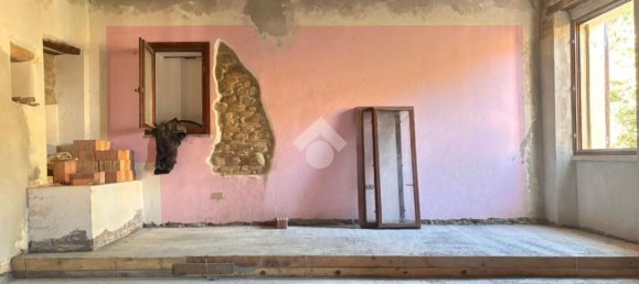 3 rooms House in Roncofreddo, Italy No. 137763 21