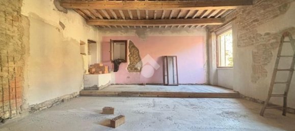 3 rooms House in Roncofreddo, Italy No. 137763 22