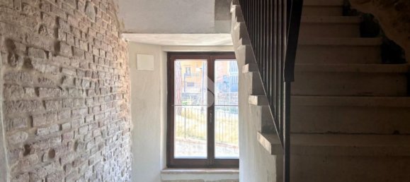 3 rooms House in Roncofreddo, Italy No. 137763 5