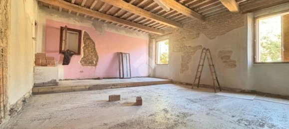 3 rooms House in Roncofreddo, Italy No. 137763 19