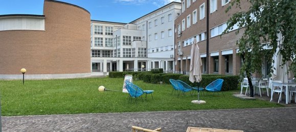 Propriété commerciale à Udine, Italy 240m² No. 261274 8