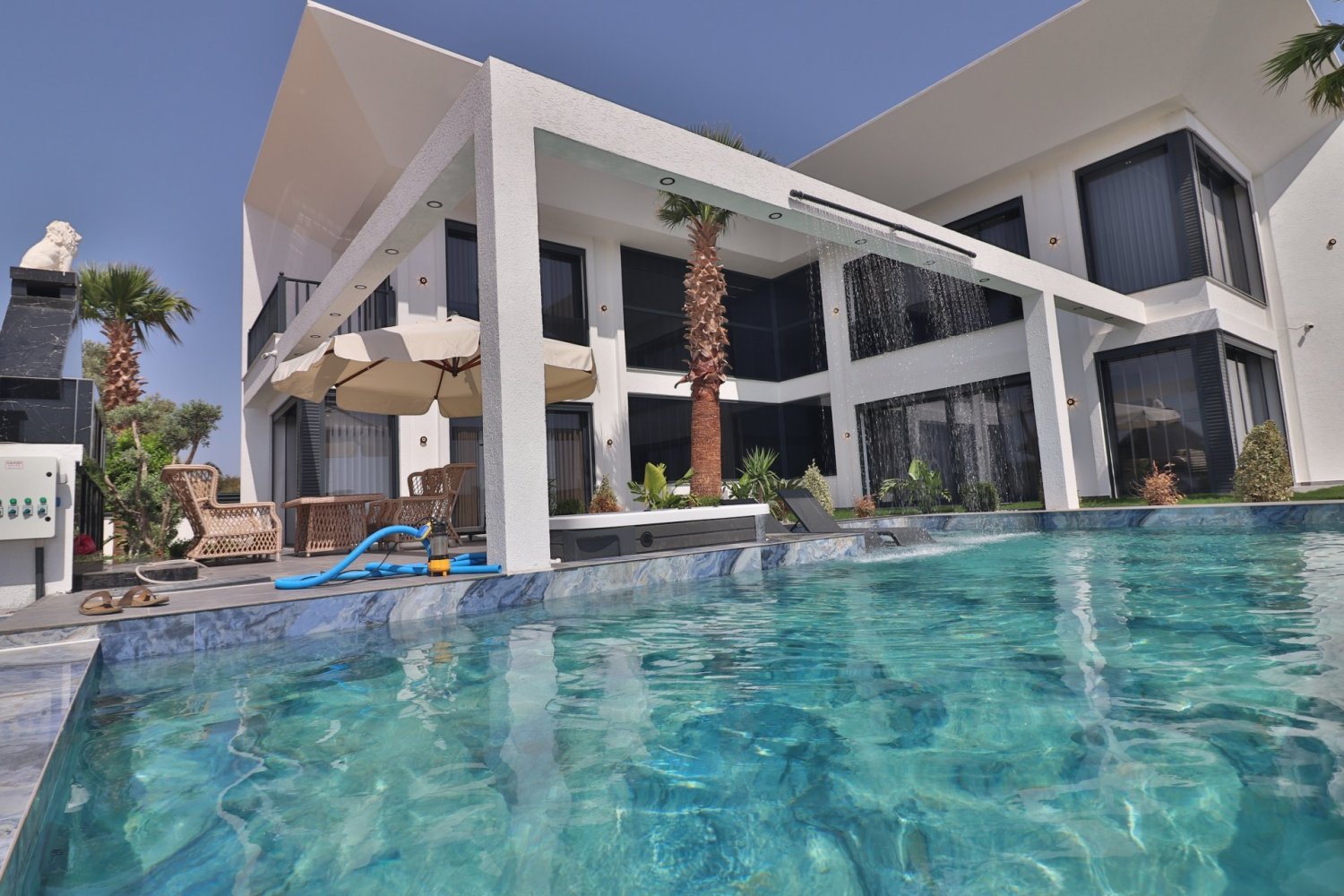 Villa 4+1 in Didim, Turkey No. 27080