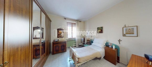 2 rooms Apartment in Turin, Italy No. 235567 9