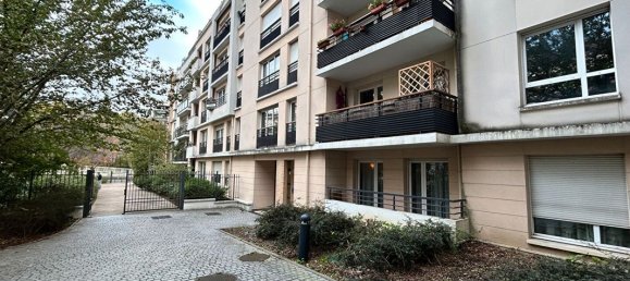 Apartamento de 1 dormitorio en Pantin, France No. 332359 6
