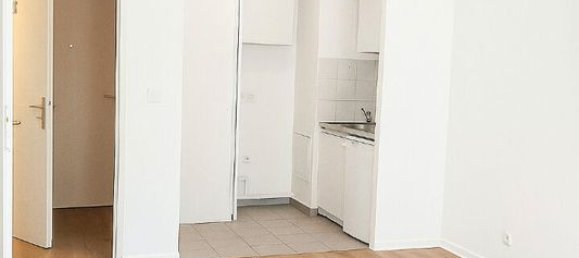 Apartamento de 1 dormitorio en Pantin, France No. 332359 3