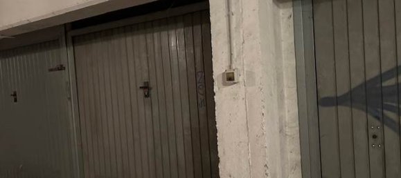 1 room Garage in Verona, Italy No. 325526 2