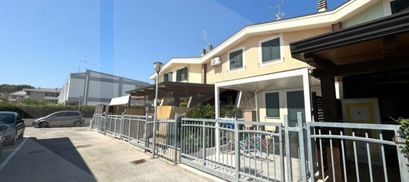 3 rooms House in Campomarino, Italy No. 22679 20