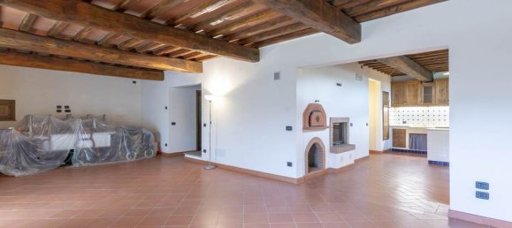 3 Schlafzimmer Haus in Pelago, Italy, Nr. 219478 12