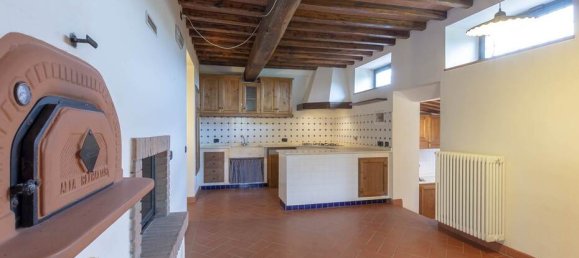 3 Schlafzimmer Haus in Pelago, Italy, Nr. 219478 5