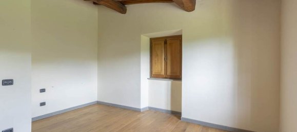 3 Schlafzimmer Haus in Pelago, Italy, Nr. 219478 23