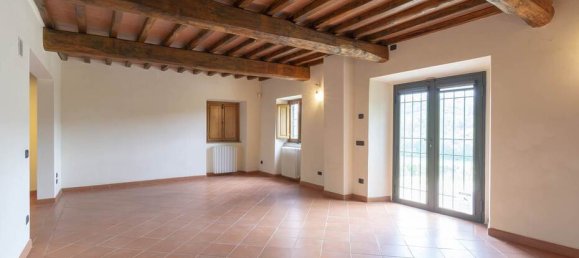 3 Schlafzimmer Haus in Pelago, Italy, Nr. 219478 15
