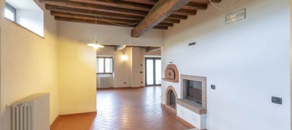 3 Schlafzimmer Haus in Pelago, Italy, Nr. 219478 8