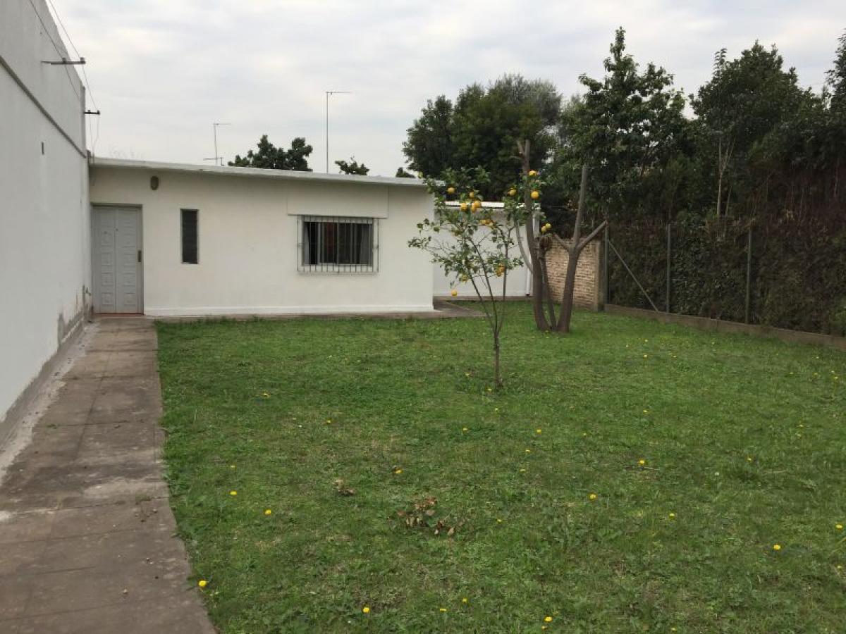 2 bedrooms House in Florencio Varela, Argentina No. 96780