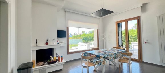 11-salle Villa à Galatina, Italy No. 300135 10