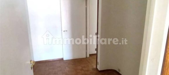 4 Schlafzimmer Wohnung in Tortona, Italy, Nr. 355988 32