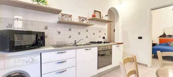 1 bedroom Apartment in Savona, Italy No. 143808 8