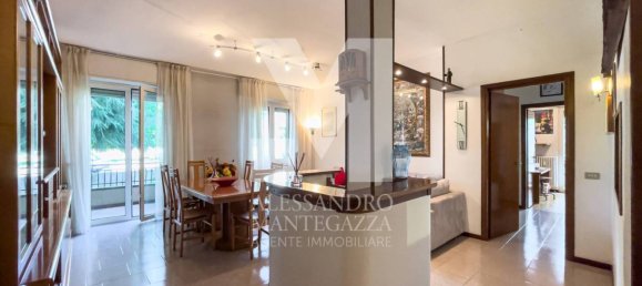 3 bedrooms Apartment in Verano Brianza, Italy No. 311134 6