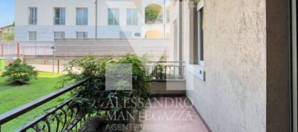 3 bedrooms Apartment in Verano Brianza, Italy No. 311134 9