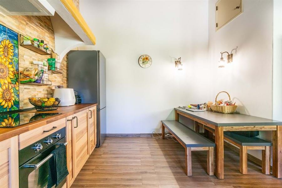 7 bedrooms Villa in Mexilhoeira Grande, Portugal No. 100708