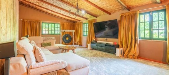 7 bedrooms Villa in Mexilhoeira Grande, Portugal No. 100708 2