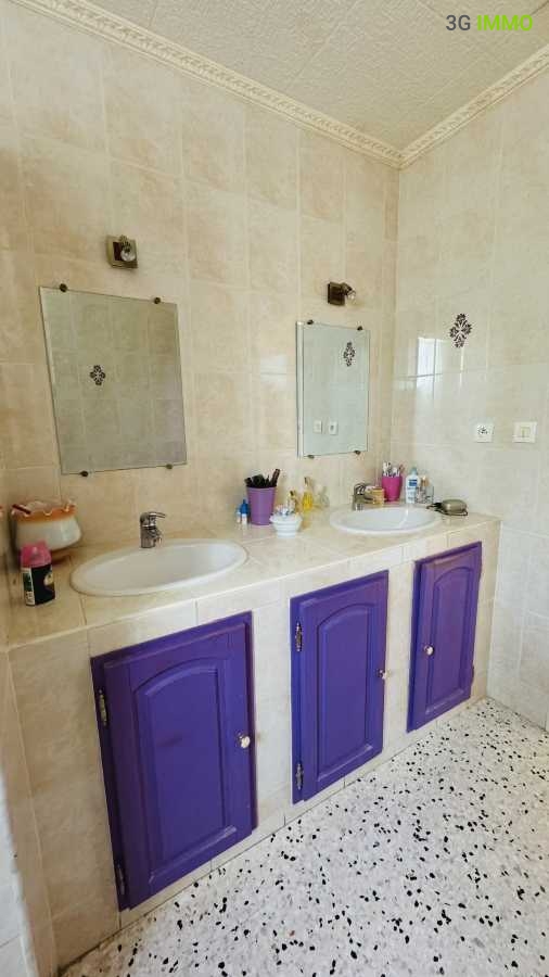 6 chambres Maison à Roujan, France No. 204460