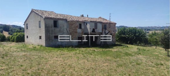 9-Zimmer Haus in Osimo, Italy, Nr. 266595 6