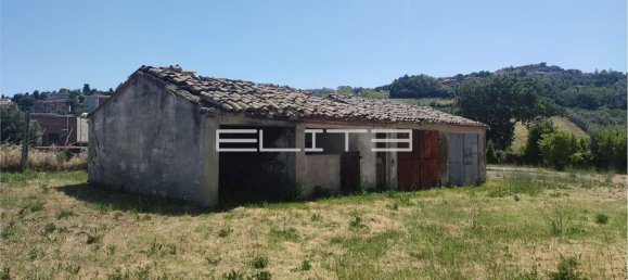 9-Zimmer Haus in Osimo, Italy, Nr. 266595 8