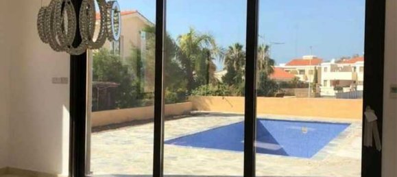4 bedrooms Villa in Chloraka, Cyprus No. 14762 5