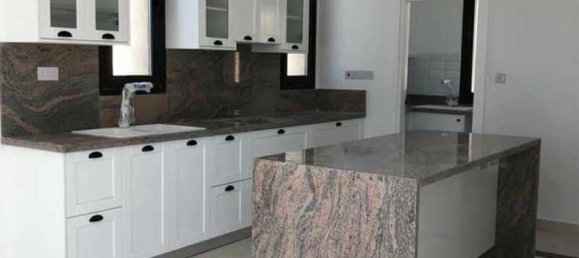 4 bedrooms Villa in Chloraka, Cyprus No. 14762 2