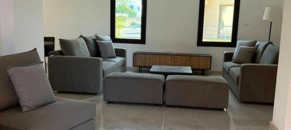 4 bedrooms Villa in Chloraka, Cyprus No. 14762 3