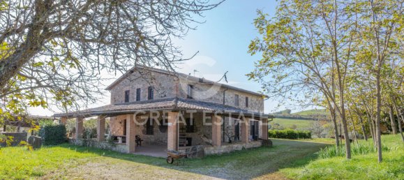 6 bedrooms House in San Venanzo, Italy No. 238562 5