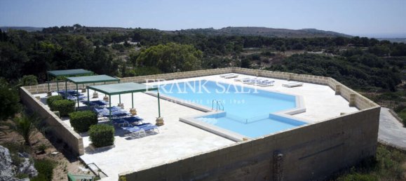 4 غرف نوم طابقين في Wardija, Malta رقم 8553 31