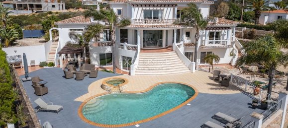 4 bedrooms House in Lagoa, Portugal No. 104639 5