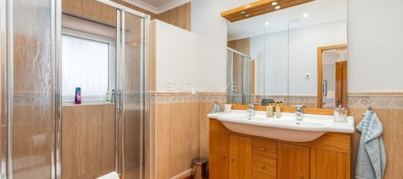 4 bedrooms House in Lagoa, Portugal No. 104639 18