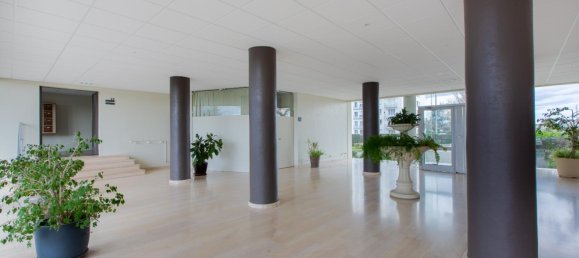 1 bedroom Apartment in Blois, France No. 85264 9