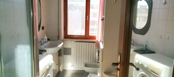 2 bedrooms Apartment in Piacenza, Italy No. 345749 3