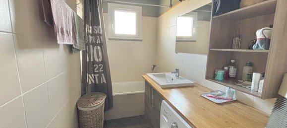 3 bedrooms Apartment in Bourges, France No. 46802 5