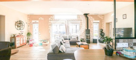 4 bedrooms House in Puygouzon, France No. 310957 3