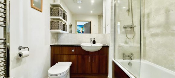 1 bedroom Apartment in Brentford, United Kingdom No. 10743 8