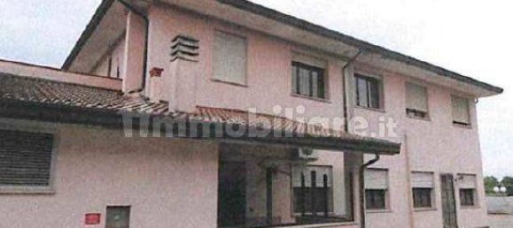 4 bedrooms House in Tribano, Italy No. 15490 8