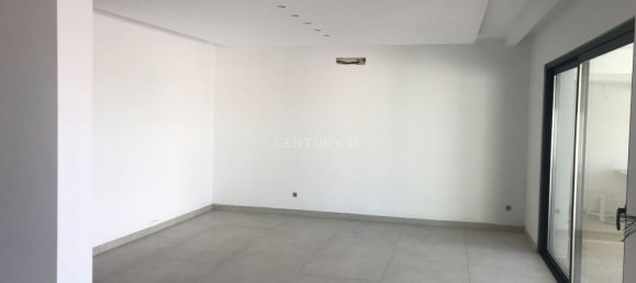 5 bedrooms House in Guia, Portugal No. 133314 5