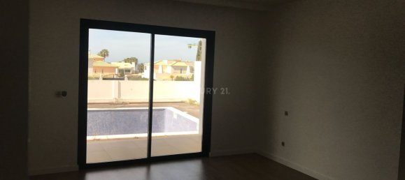 5 bedrooms House in Guia, Portugal No. 133314 34