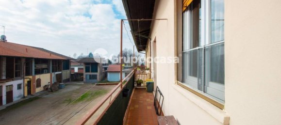 3 rooms House in Bernate Ticino, Italy No. 42615 21