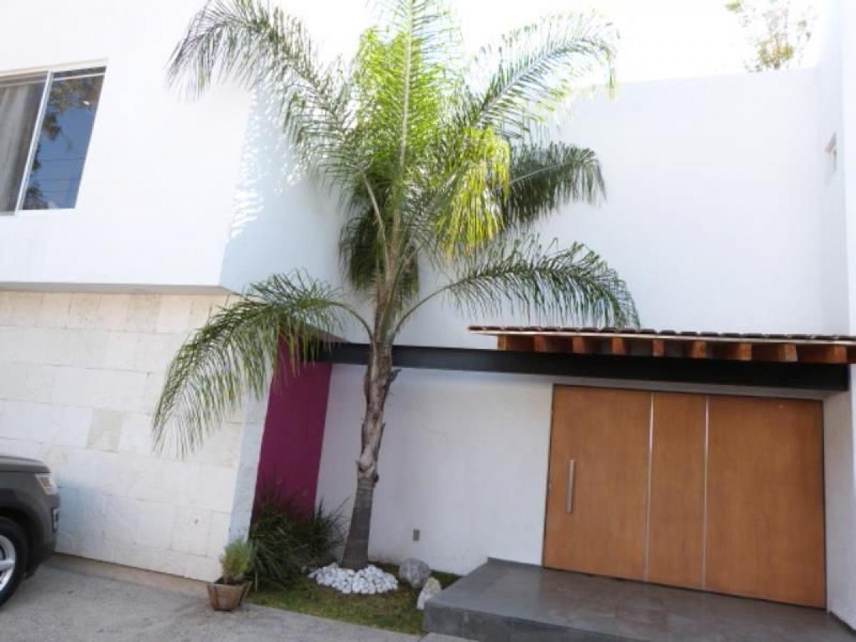 Дом с 4 спальнями в Керетаро, Мексика № 154775