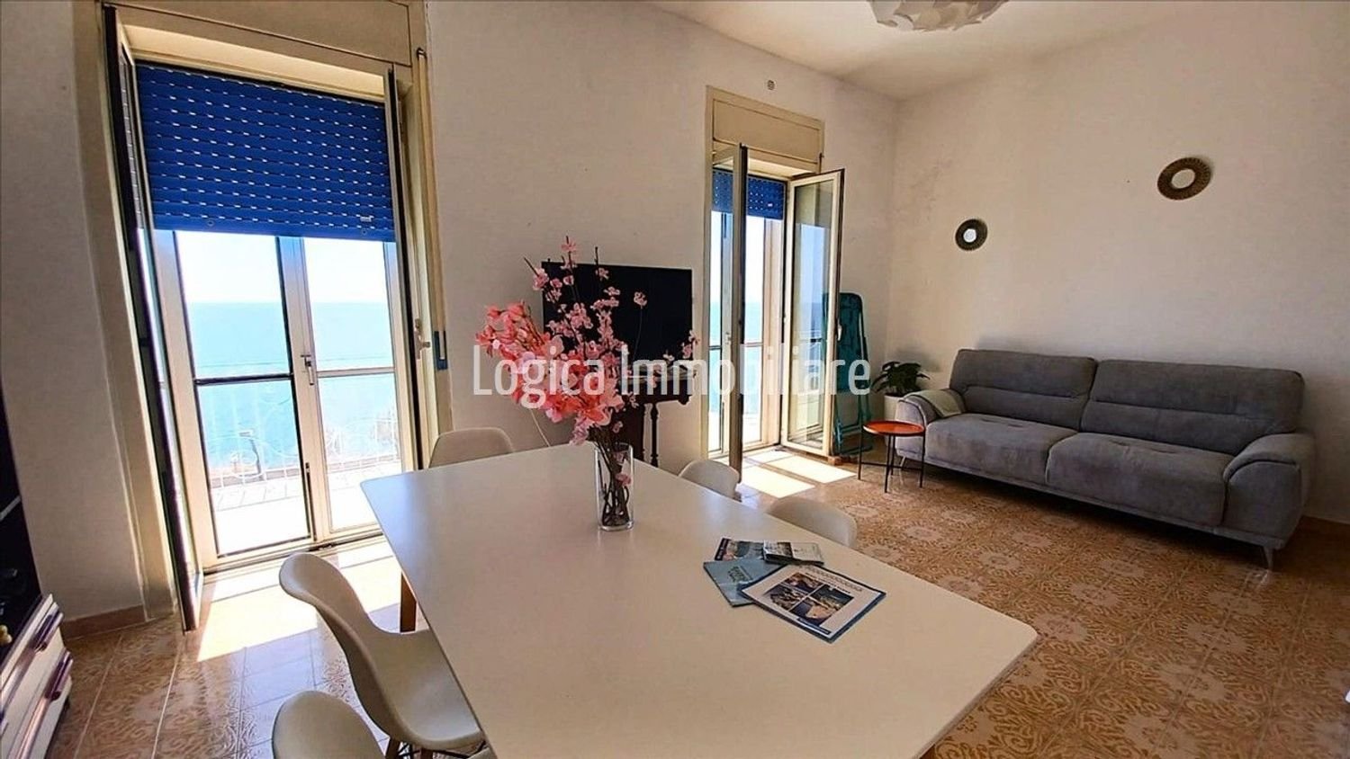 6 Schlafzimmer Wohnung in Santa Cesarea Terme, Italy, Nr. 326575